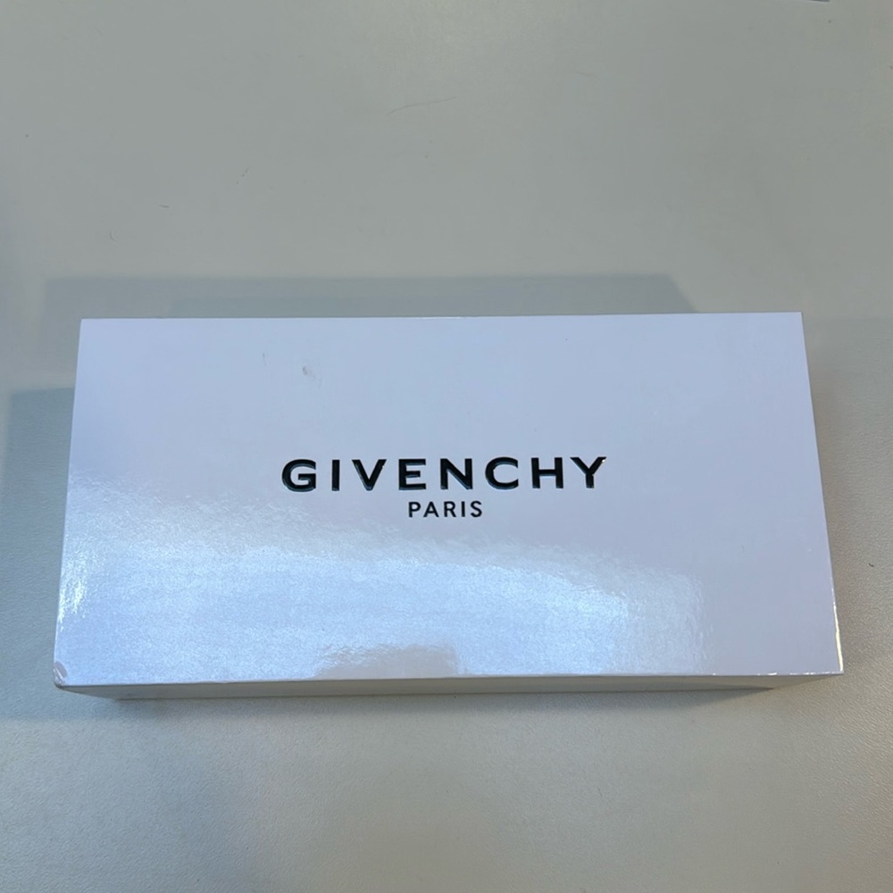 Never Worn Givenchy Sunglasses - Extra Large Round Frames